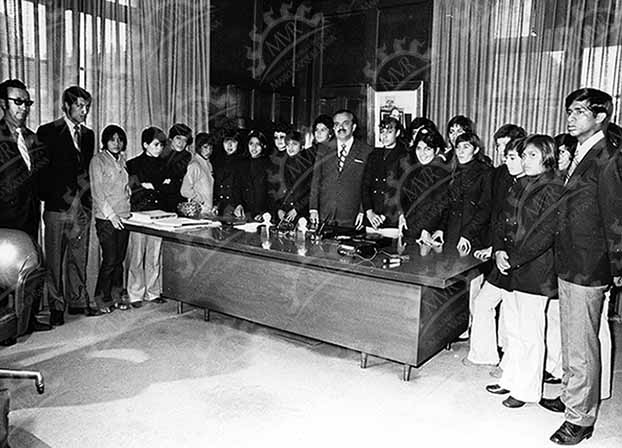 México, 8 de septiembre de 1971 - Selección Femenil Mexicana en oficina
